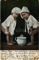 1905 Toilet humour, children with cat (EM)