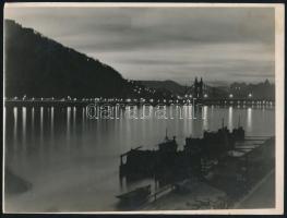 cca 1920-1930 Budapest, esti fények, Erzsébet híd, fotó, 18×23,5 cm