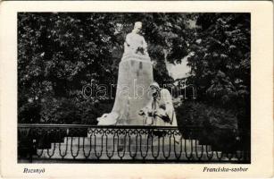 Rozsnyó, Roznava; Gróf Andrássy Dénesné (Franciska) szobra / statue, monument (EK)