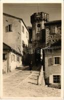 Herceg Novi, Ercegnovi, Castelnuovo; old town, street view, shops. C. Kusevic photo (EK)