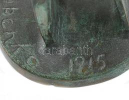 Alexander Archipenko (1887 - 1964): Fésülködő nő. Patinázott bronz. Jelzett: 7/5 Archipenko 1915. (U...