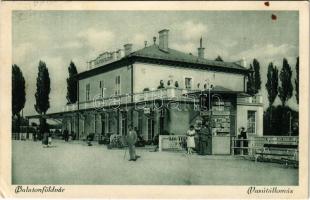 1931 Balatonföldvár, vasútállomás, újságosbódé (fl)
