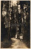 1923 Balatonföldvár, erdei ösvény. photo (EK)