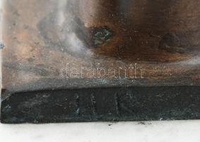 Rigasz Hondromatidisz (1942 - 1996): Család. Patinázott bronz. Jelzett. m: 41,5cm
1942. január 1-én...