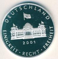 NSZK 2001. "Brandenburgi kapu" Ag emlékérem 15g T:PP