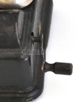 Régi tekerős bakelit telefon 24x25x17 cm