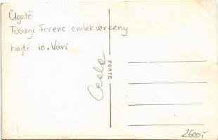 Ügető lóverseny. Tószegi Ferenc emlékverseny. Hajtó id. Vári / Hungarian horse race, harness racing....