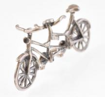 Ezüst(Ag) miniatűr tandem, jelzett, h: 6 cm, nettó: 9,03 g