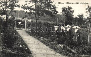 Hévíz Apácák a kápolna előtt