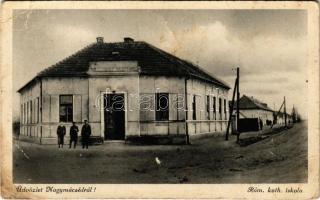 Nagymácséd, Velká Maca; Római katolikus iskola, leventék. Fogyasztási Szövetkezet kiadása / Catholic school (EB)