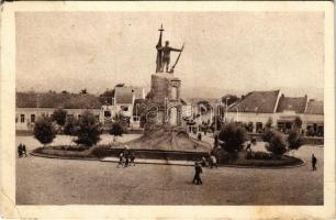 Kraljevo, Rankovicevo; military heroes statue (EK)