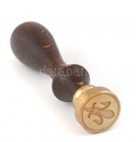 Pecsét viaszpecséttel, ,,fleur-de-lis" Bourbon liliom vésettel. m: 9cm