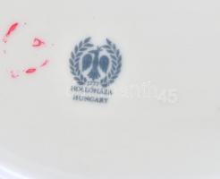 Hollóházi virágmintás porcelán bonbonier, matricás, jelzett, kis kopásnyomokkal, 14,5×8,5 cm