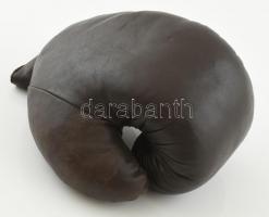 1974 Szovjet gyártmányú bokszkesztyű, balkezes, bőr, vászon, minimális kopással