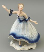 Royal Crown táncoló hölgy porcelán figura. Kézzel festett, jelzett, hibátlan m: 26 cm
