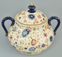 Zsolnay porcelán négy személyes teás készlet kiöntőkkel, cukordobozzal. Historizáló, virágos dekor, ...