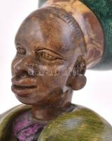 Joseph Mabena: Zulu női büszt. Szerpentinből, márványból és gránitból készült mellszobor. Jelzett: J...