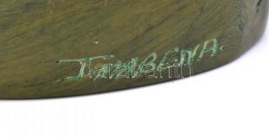 Joseph Mabena: Zulu női büszt. Szerpentinből, márványból és gránitból készült mellszobor. Jelzett: J...