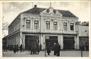 Érsekújvár, Nové Zámky; Grand Hotel / Nagyszálloda, kerékpár / hotel, bicycle