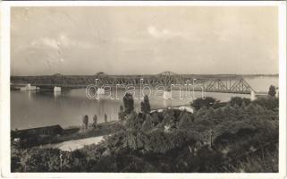 1942 Dunaföldvár, Duna híd. Somló Lajos felvétele és kiadása (b)