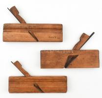 cca. 50 db gyalu. h: 30 és 63 cm között. Korának megfelelő állapotban. A XIX században bútorgyártásh...