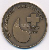 DN Magyar Vöröskereszt VIII. Kerületi Vezetősége - Véradók Napja egyoldalas Br emlékérem (42,5mm) T:2