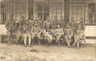 1916 Osztrák-magyar katonák csoportja / WWI Austro-Hungarian K.u.K. military, group of soldiers. photo + M. kir. 307. honvéd menetzászlóalj parancsnokság (EK)