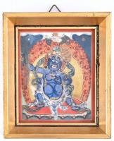 Mongol thangka: Mahakala , vegyes technika, kissé sérült, üvegezett fa keretben, külső méret: 13x15 cm Mahakala a hinduizmus és a tantrikus buddhizmus közös istensége. A buddhizmusban Mahakala Visnu egy heves formája, míg a hinduizmusban Mahakala Siva és Visnu (Narasimha) heves megnyilvánulása, és Mahakala istennő hitvese; a saktizmus Kalikula szektájában jelenik meg a legjelentősebb formában. Mahakala a Vajrayana, a kínai ezoterikus és a tibeti buddhizmusban (lásd Citipati), valamint a Chan és a Shingon hagyományokban dharmapala néven ismert védőistenségként is megjelenik.