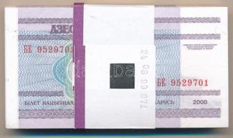 Fehéroroszország 2000. 10R (100x) kötegelővel, sorszámkövetők T:I,I- 
Belarus 2000. 10 Rublei (100x...