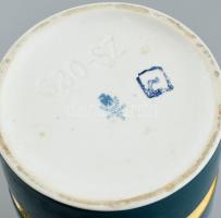 Hollóházi Szász Endre által tervezett mintával díszített váza, matricás, jelzett, hibátlan, m: 25,5 ...