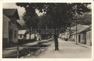 1939 Rahó, Rachov, Rahiv, Rakhiv; Borkút utca. Feig Bernát kiadása / street view (EK)