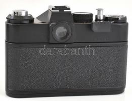 Zenit 11 fényképezőgép Helios-44M-4 objektívvel, eredeti tokjában