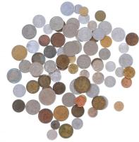 81db vegyes magyar és külföldi fémpénz T:vegyes 81pcs of mixed coins from diff countrie C:mixed