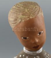 Kovács Margit (1902-1976): Leány korsóval. Színesen festett, engóbozott kerámia. Korának megfelelő á...