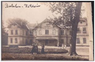 Balatonfüred és Balatonföldvár - összeragasztott képeslapfüzet 28 képeslappal és fotóval / glued pos...