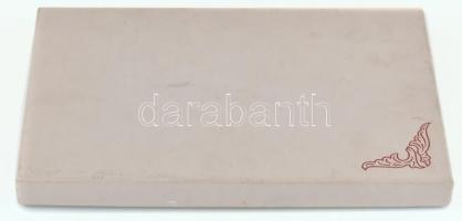 Angol, ezüstözött szervírozó készlet, jelzett, karton dobozban, h: cca. 25 cm