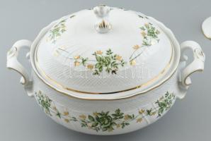 Hollóházi Erika porcelán étkészlet. 6 személyes, két tányéron lepattanások, hiányos + hozzá mokkás k...