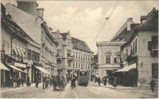 1912 Nagyszeben, Hermannstadt, Sibiu; Disznódi utca, villamos, illatszertár, üzlet, Három Tölgy söröző. Karl Graef 2412. / Heltauergasse, Drei Eichen Bräu / street, perfume shop, beer hall, tram (EK)