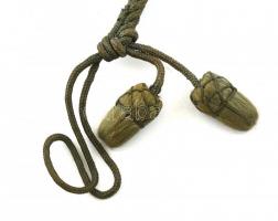 XX. század közepe, makkos katonai dísz. h: 49cm