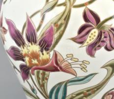Zsolnay orchidea mintás fedeles váza. Kézzel festett, jelzett, hibátlan m: 36 cm, d: 26 cm