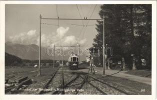 Igls (Tirol), Bahnhof der Innsbrucker Mittelgebirgs Bahn / railway station, tram