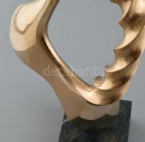 Sztrákos László (1954): Lebegés, öntött, polírozott bronz, m:36,5 cm, Jelezve: Sztrákos