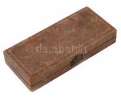 Drágakő csiszolásához csiszolásminták (üveg), eredeti sérült dobozban. 21x10x3,5cm