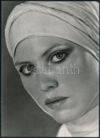 cca 1987 Bőle Marika: Hédi, feliratozott vintage fotóművészeti alkotás, 18x13 cm