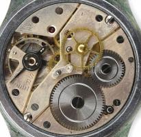 Dogma kézi felhúzós karóra, fekete számlappal. működő, jó állapotban d: 36 mm