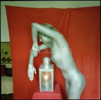 cca 1992 Az éjjeliőr lámpása, Menesdorfer Lajos (1941-2005) budapesti fotóművész hagyatékából, 3 db ...