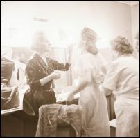 Különböző időpontokban, de általában az 1960-as években készült riport felvételek (galopp verseny, v...