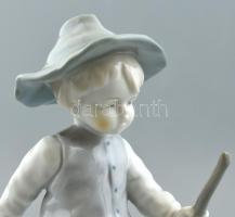 Metzler Ortloff porcelán kisfiú libákkal, kézzel festett, jelzett, hibátlan, m: 15,5 cm