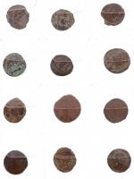 Római Birodalom 57db-os érmetétel a ~III-IV. századból, berakóban T:3
Roman Empire 57pcs coin lot f...