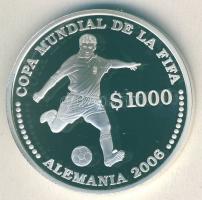 Uruguay 2004. 1000P Ag "Labdarúgó VB" T:PP